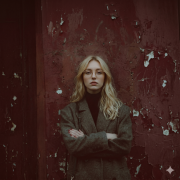 Любовь Волкова - Никому не отдам